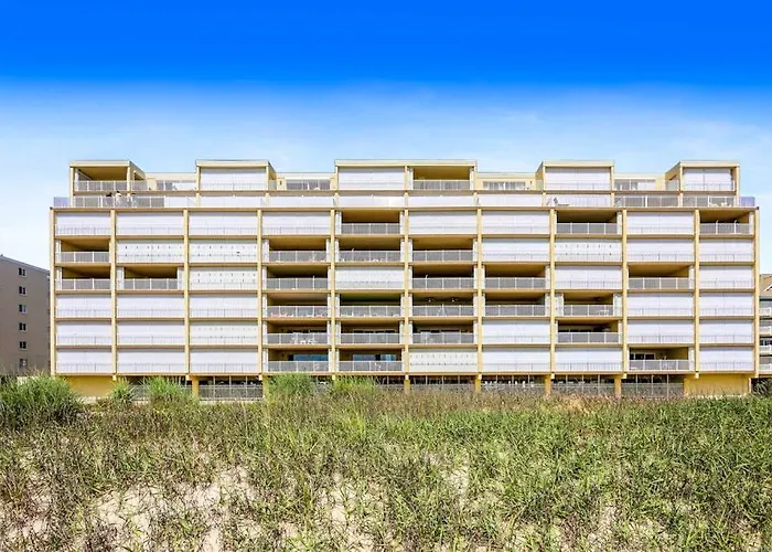 Holiday home Open & Well-appointed In Beachfront Location With Shared Pool Free Wifi Ocean City